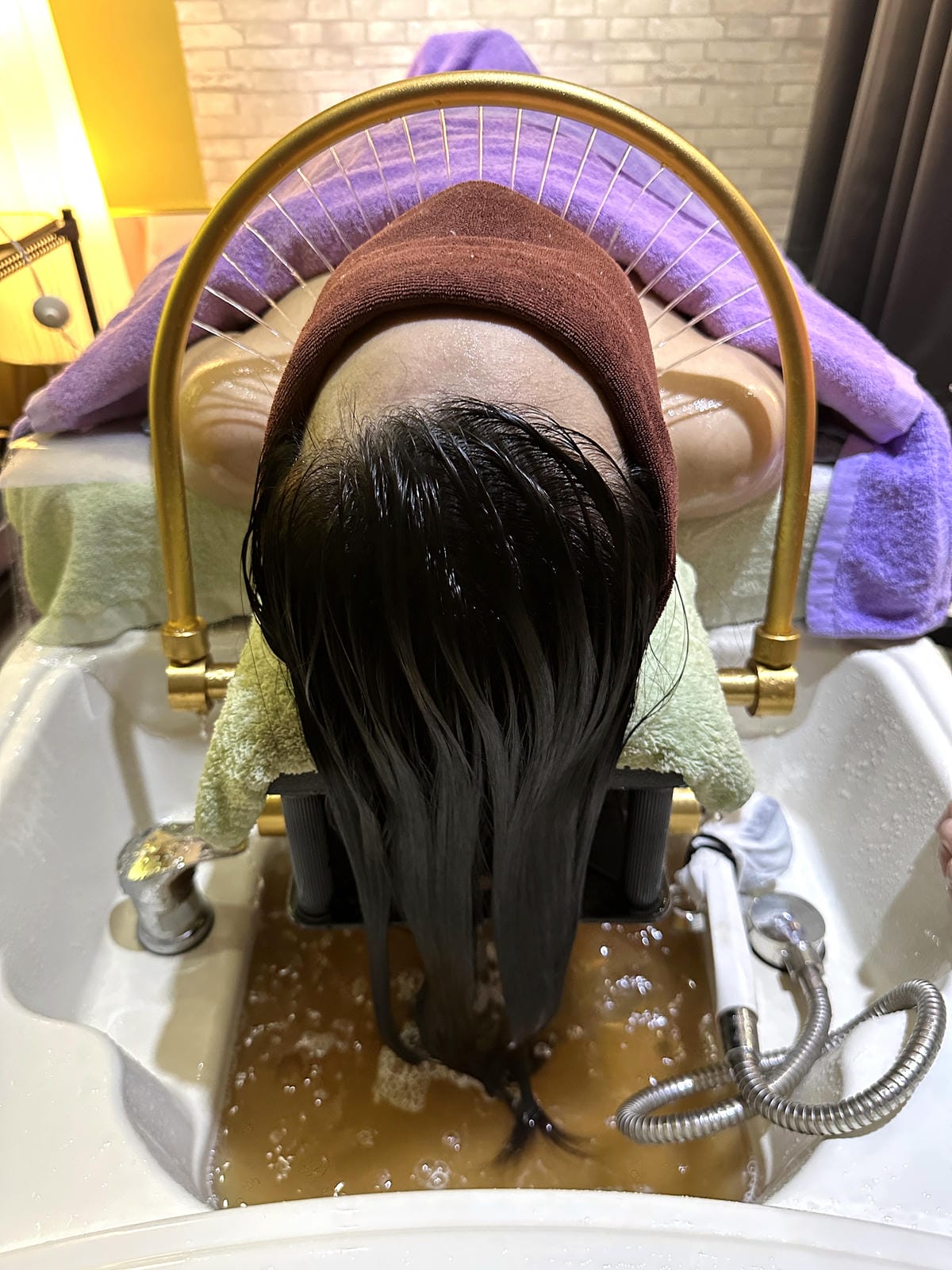 【亮足養生館】西門町按摩護理體驗推薦!媽媽放鬆首選舒適腳底