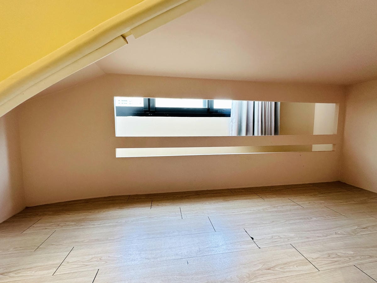 【黃色風箏】台南親子住宿開箱滑梯房、沙坑、搖搖馬玩到不想退