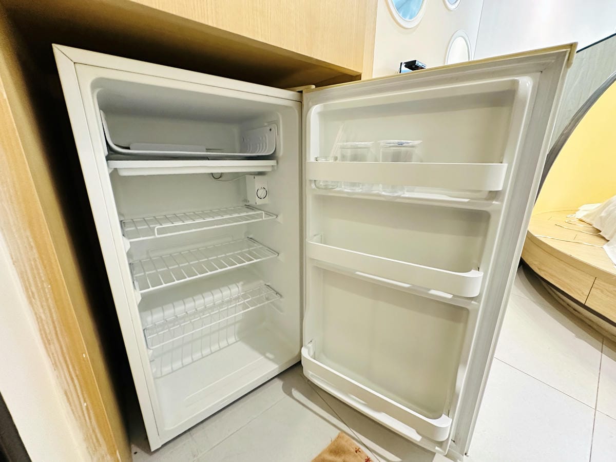 【黃色風箏】台南親子住宿開箱滑梯房、沙坑、搖搖馬玩到不想退