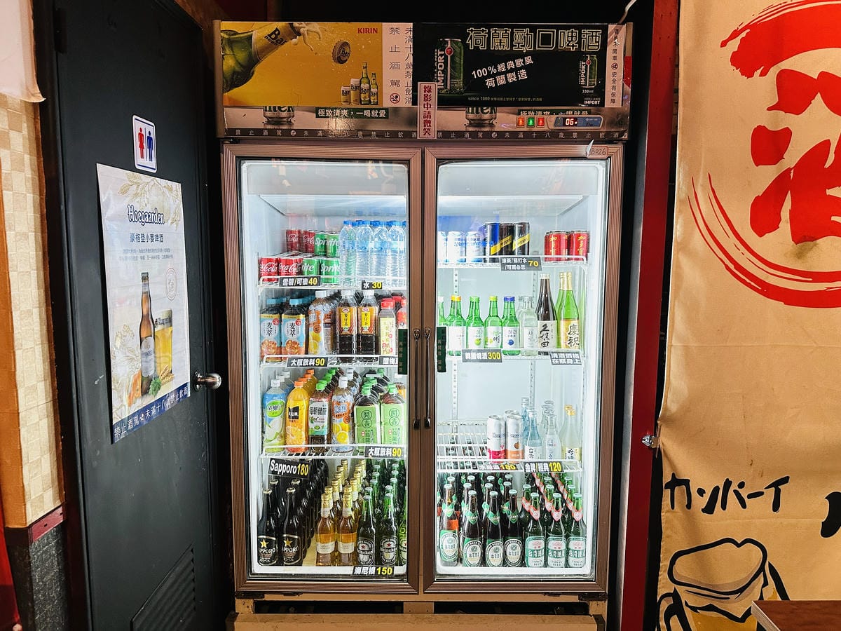 【雞老闆桶仔雞景美店】捷運2分鐘即達!現烤桶仔雞香噴上桌,