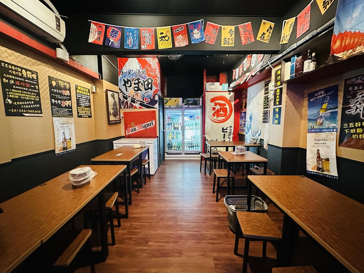 【雞老闆桶仔雞景美店】捷運2分鐘即達!現烤桶仔雞香噴上桌,