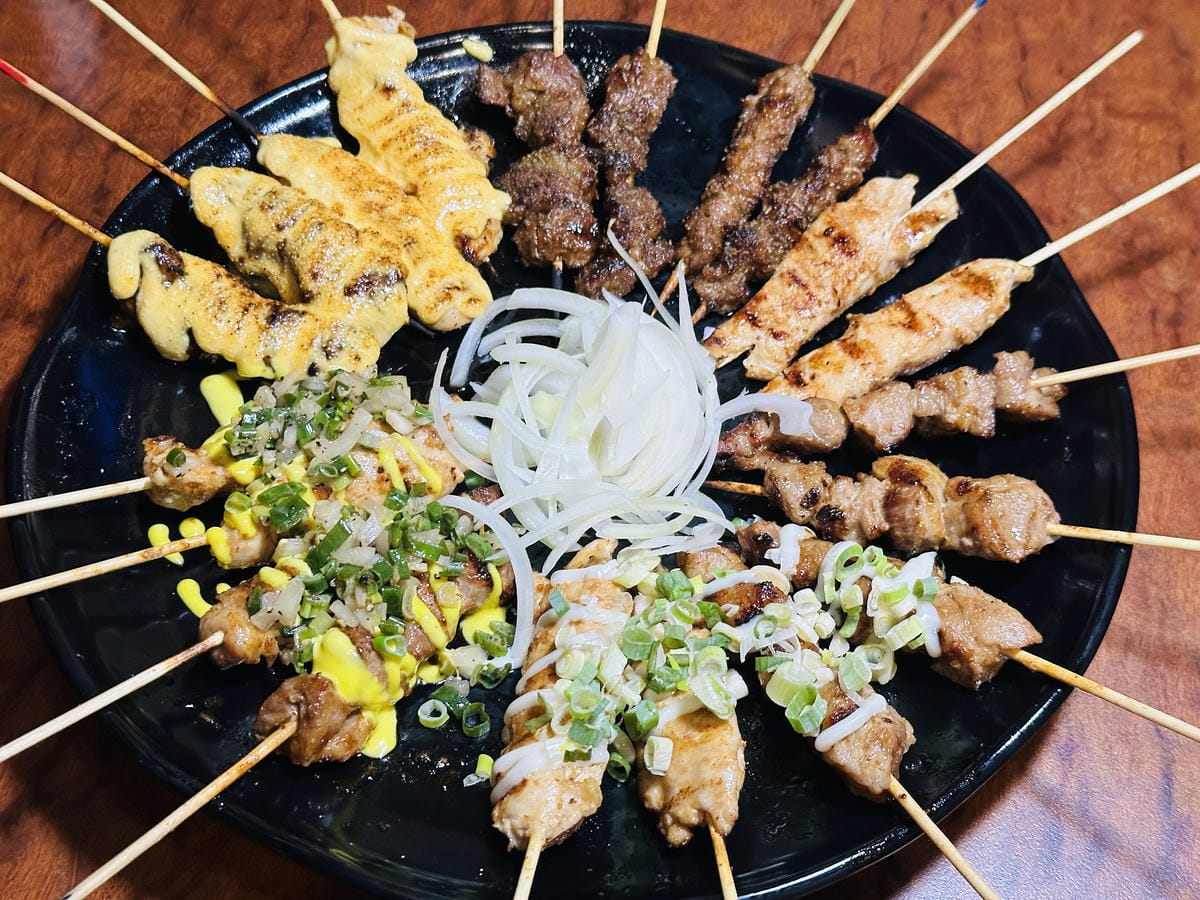 【雞老闆桶仔雞景美店】捷運2分鐘即達!現烤桶仔雞香噴上桌,