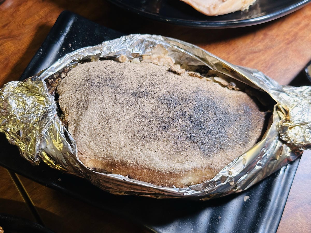 【雞老闆桶仔雞景美店】捷運2分鐘即達!現烤桶仔雞香噴上桌,