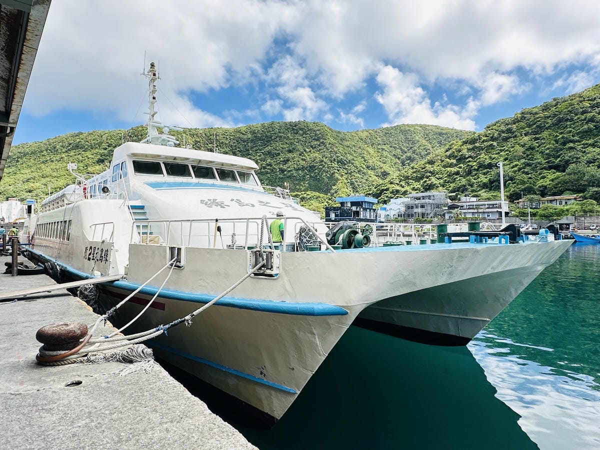 【台東成功綠島】體驗傳說中的藍色公路海上90分鐘輕旅行全