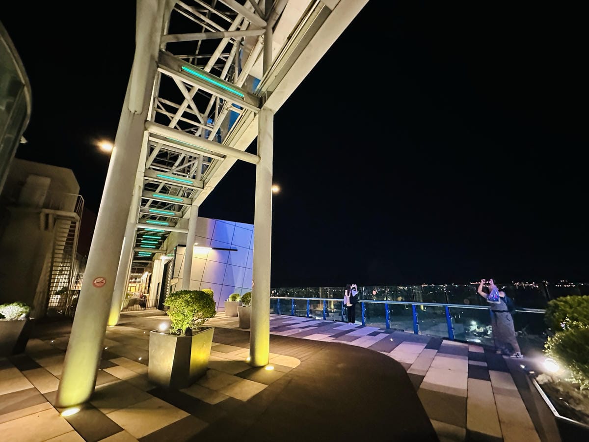 您的驚喜已送達!桃園大江購物中心改裝開箱:隨處有驚喜裝置藝術