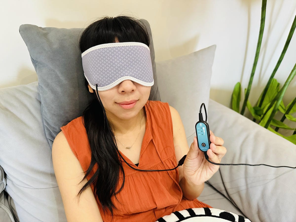 【船井石墨烯智能溫熱眼罩開箱】金盞花眼周噴霧+蒸氣保濕棉1