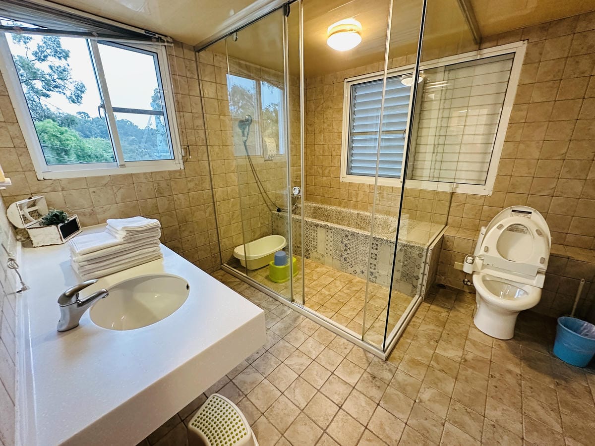 【香林薇拉】嘉義竹崎超人氣親子民宿入住「薇童年」房,開啟滿