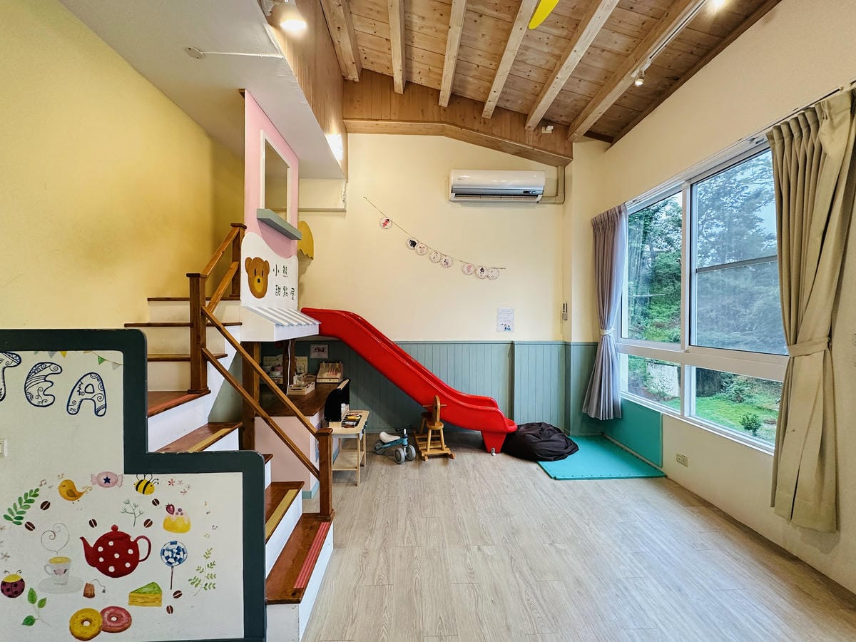 【香林薇拉】嘉義竹崎超人氣親子民宿入住「薇童年」房,開啟滿