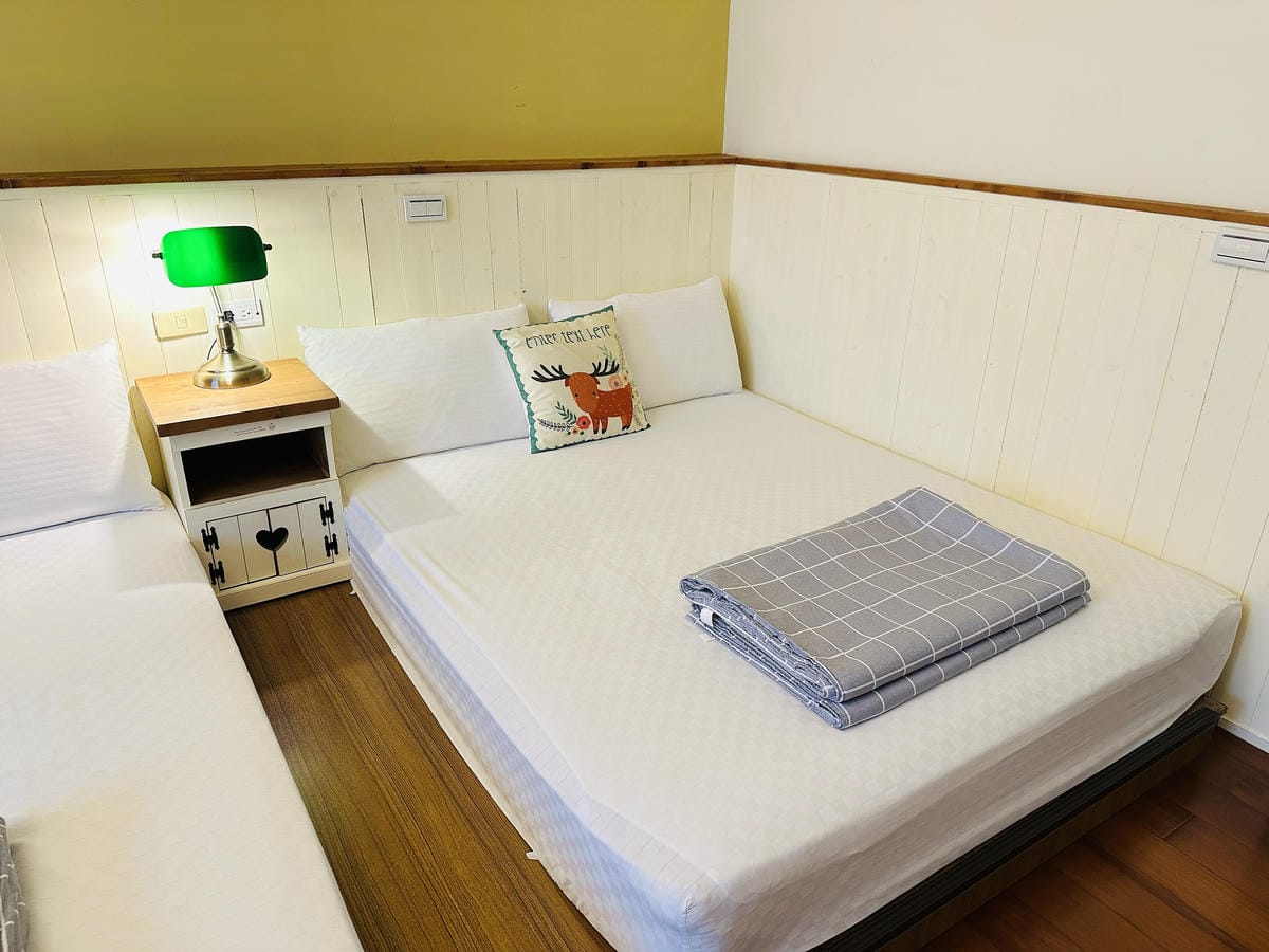 【香林薇拉】嘉義竹崎超人氣親子民宿入住「薇童年」房,開啟滿