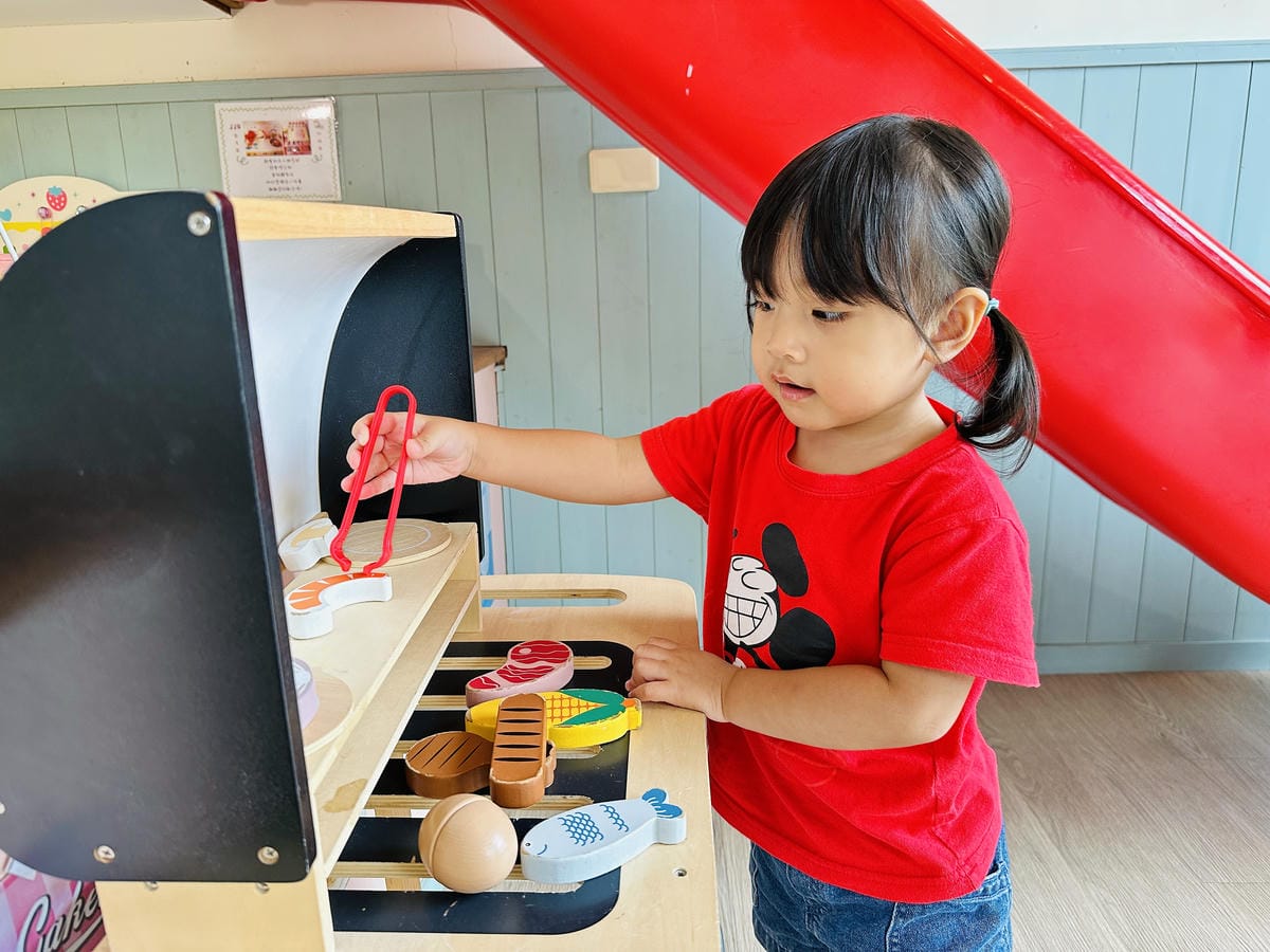 【香林薇拉】嘉義竹崎超人氣親子民宿入住「薇童年」房,開啟滿