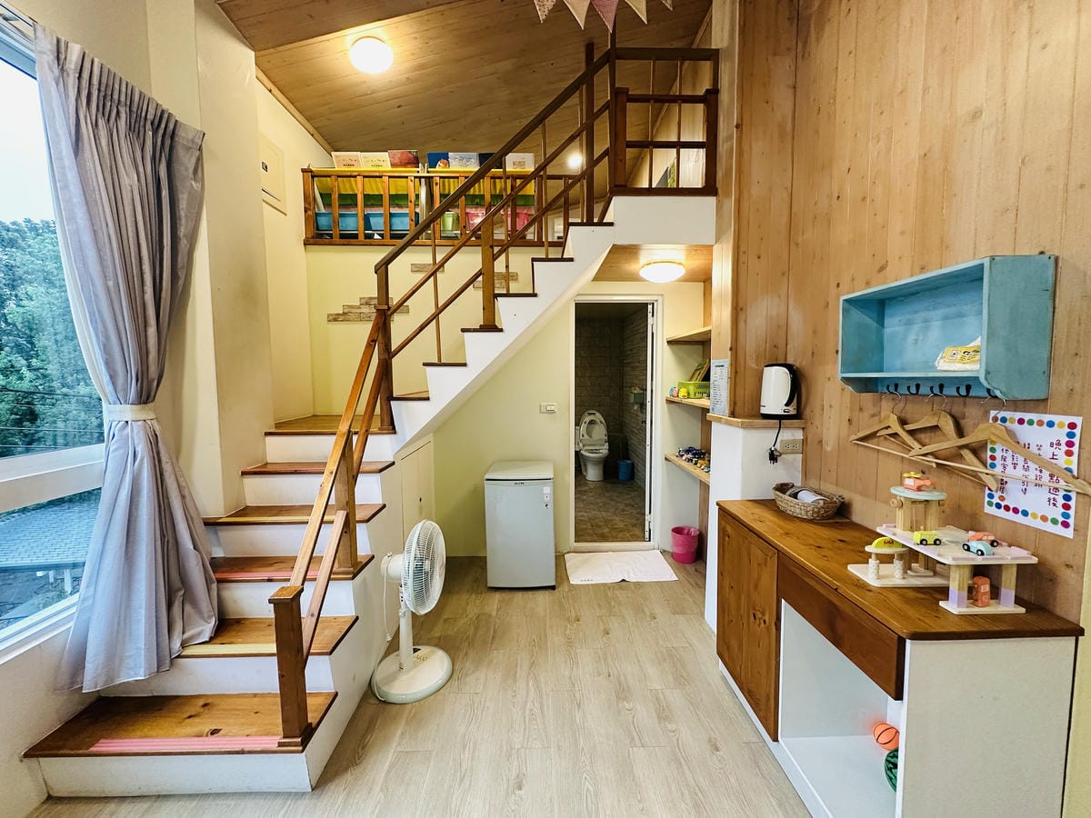 【香林薇拉】嘉義竹崎超人氣親子民宿入住「薇童年」房,開啟滿