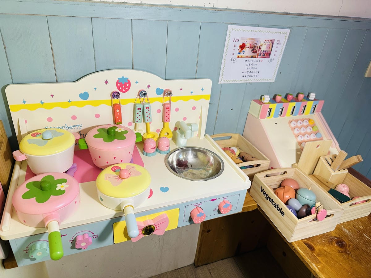 【香林薇拉】嘉義竹崎超人氣親子民宿入住「薇童年」房,開啟滿