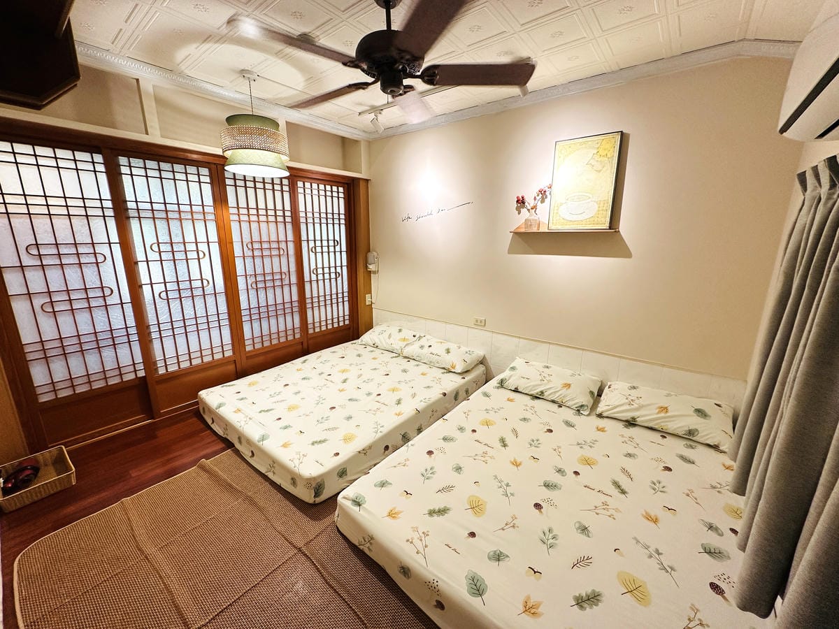 【行滿旅宿】嘉義竹崎親子包棟首選懷舊古玩、KTV嗨唱、煙火