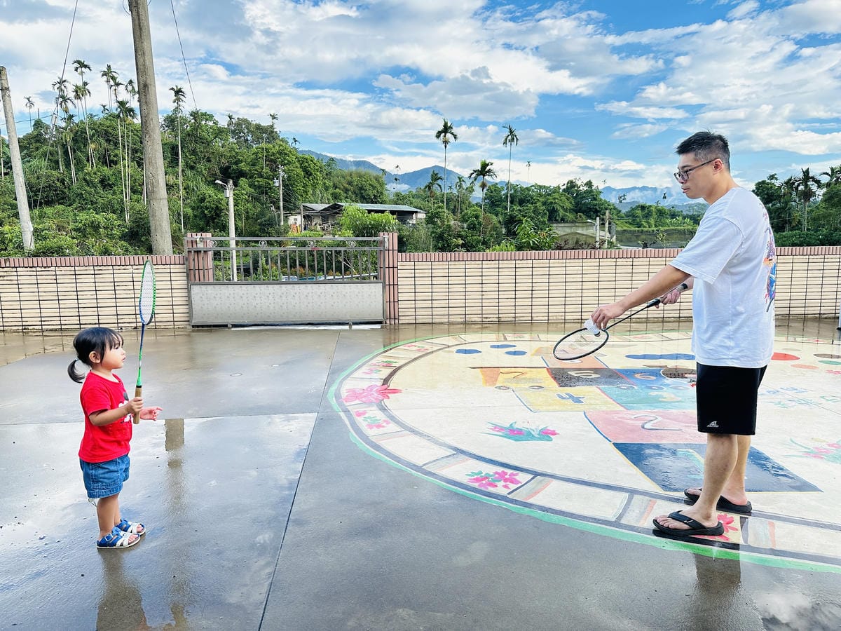 【行滿旅宿】嘉義竹崎親子包棟首選懷舊古玩、KTV嗨唱、煙火