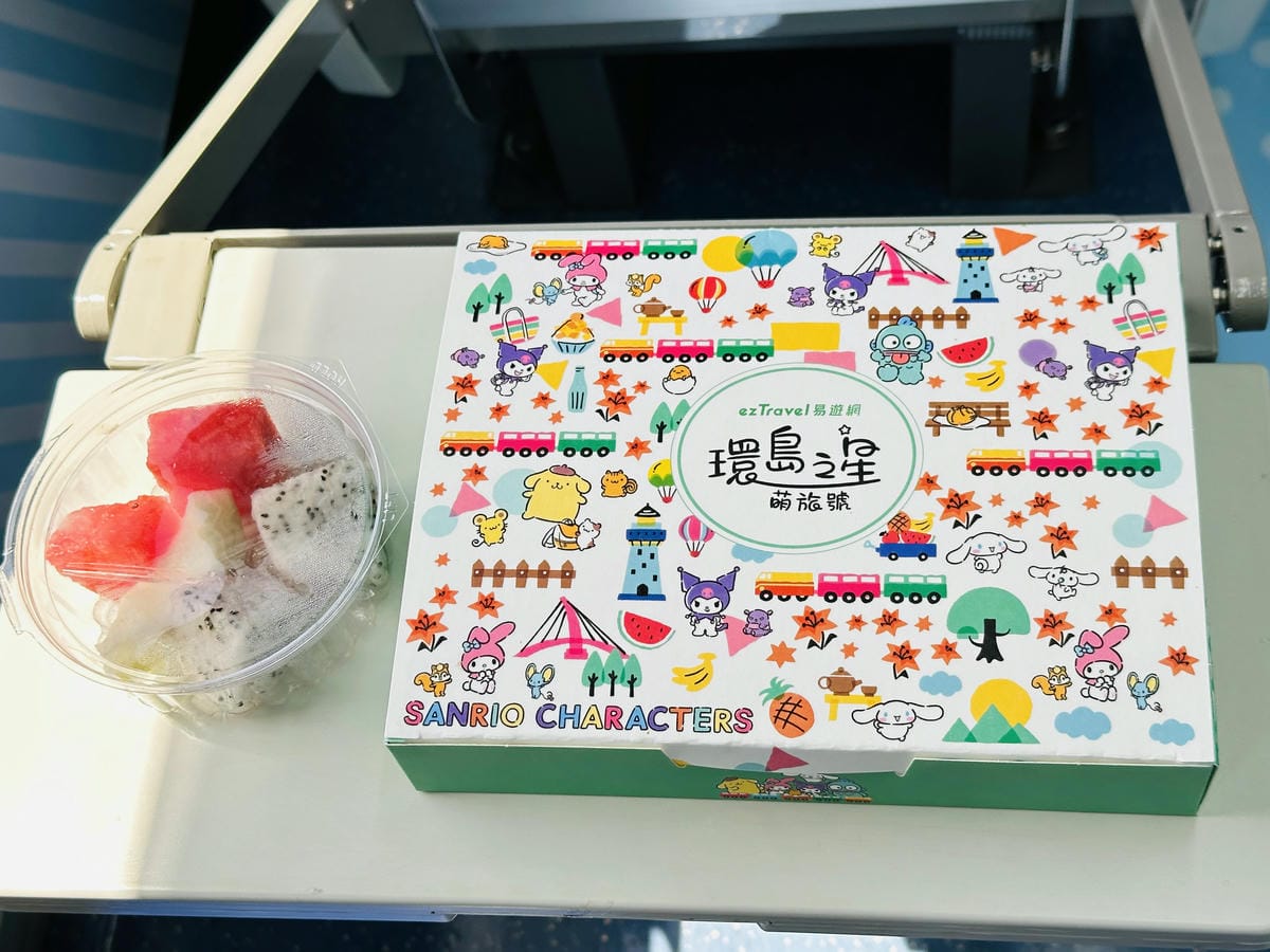 【環島之星萌旅號】三麗鷗主題列車一日環島親子同樂、拍照打卡