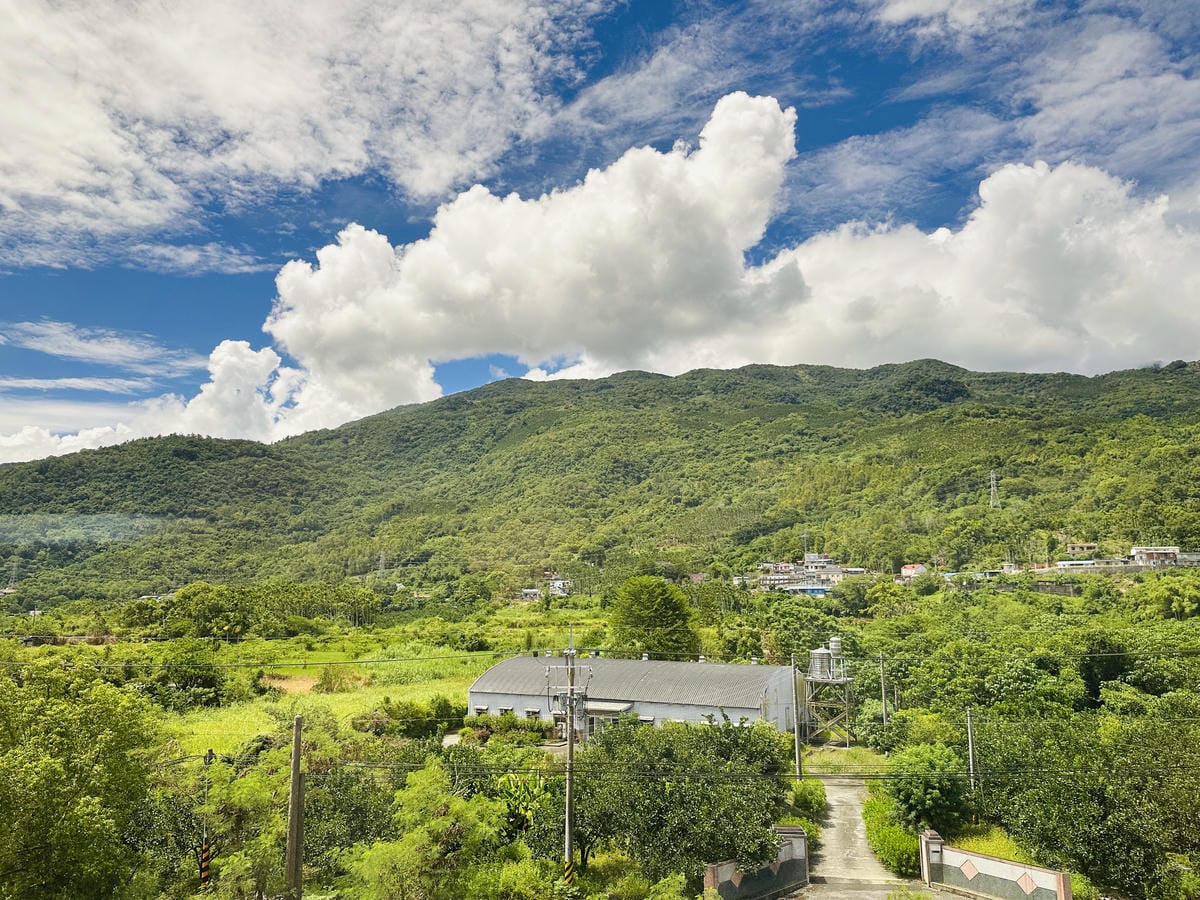 【環島之星萌旅號】三麗鷗主題列車一日環島親子同樂、拍照打卡