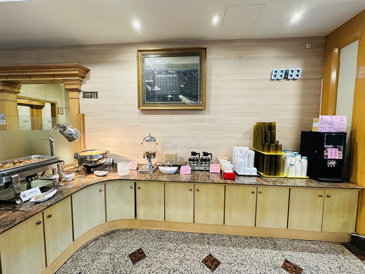 【鎮寶大飯店】南投埔里住宿開箱結合藝術氛圍與完善設施的經典