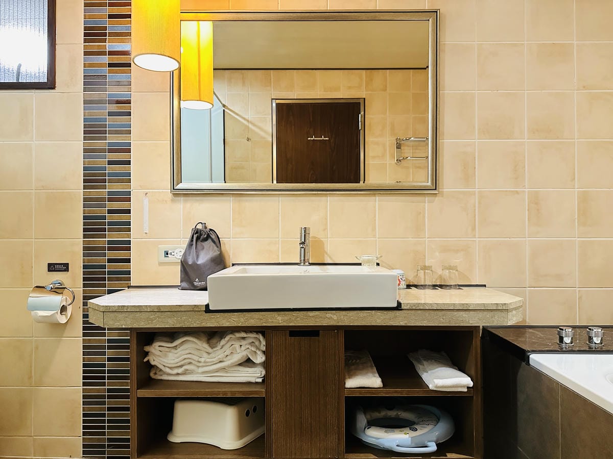 【大板根森林溫泉酒店】新北三峽寵物親子房入住開箱森林、溫泉