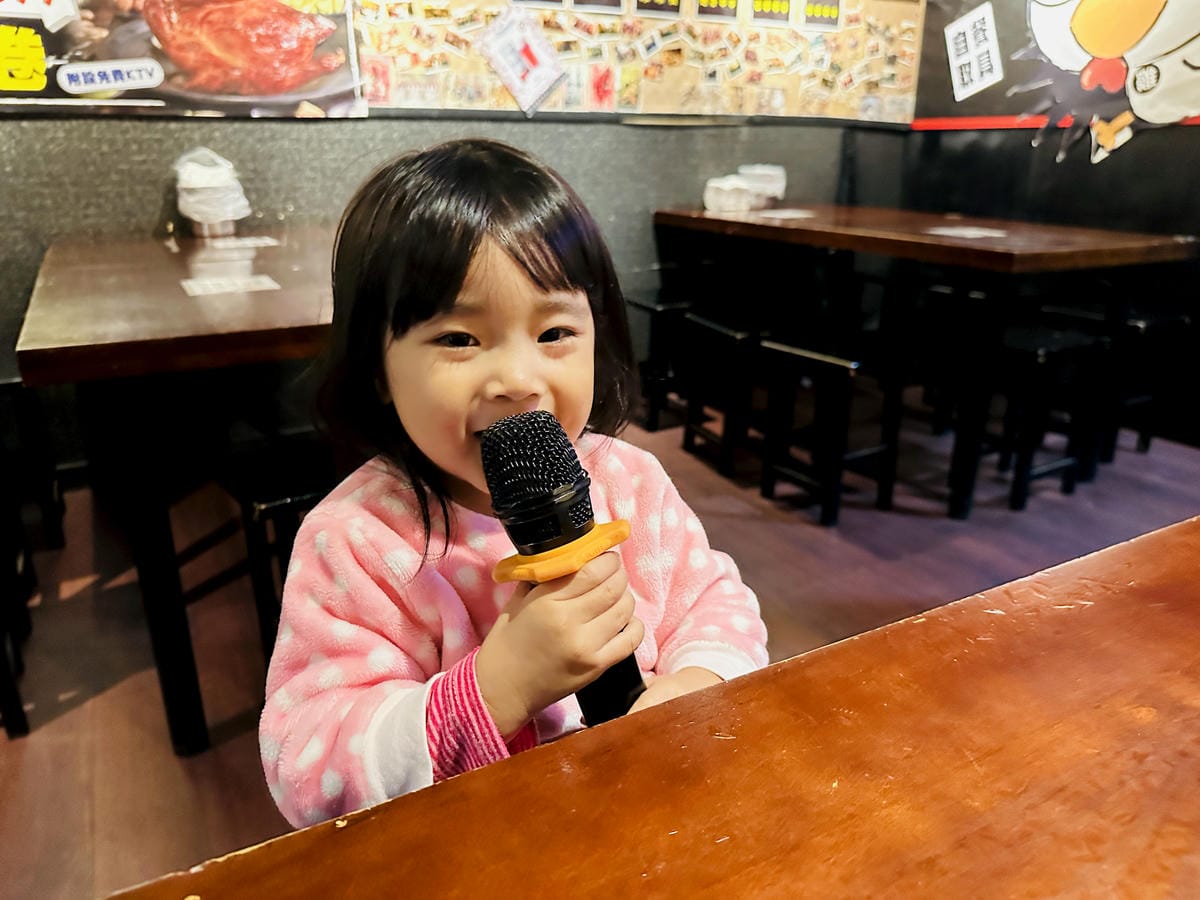 【雞老闆士林店】士林夜市超人氣串燒居酒屋主打桶仔雞、現烤串