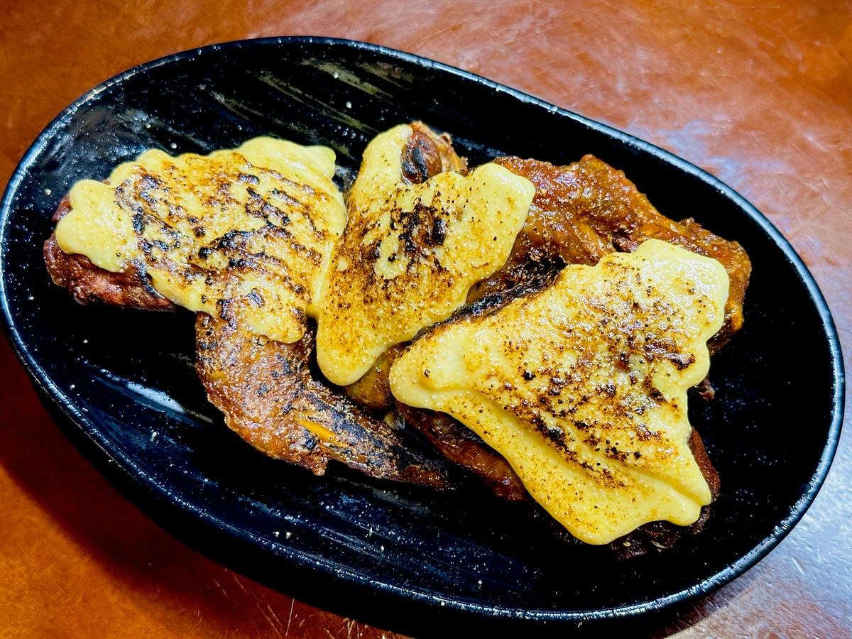 【雞老闆士林店】士林夜市超人氣串燒居酒屋主打桶仔雞、現烤串