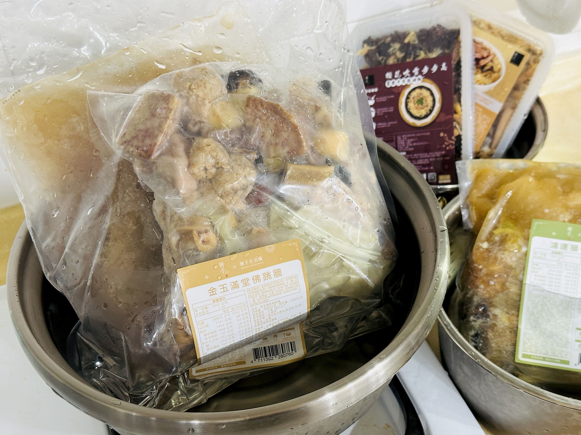 【冊子年菜推薦】年菜宅配開箱實錄｜免備料快速上桌的藏冊珍饌，讓除夕圍爐輕鬆又有面子