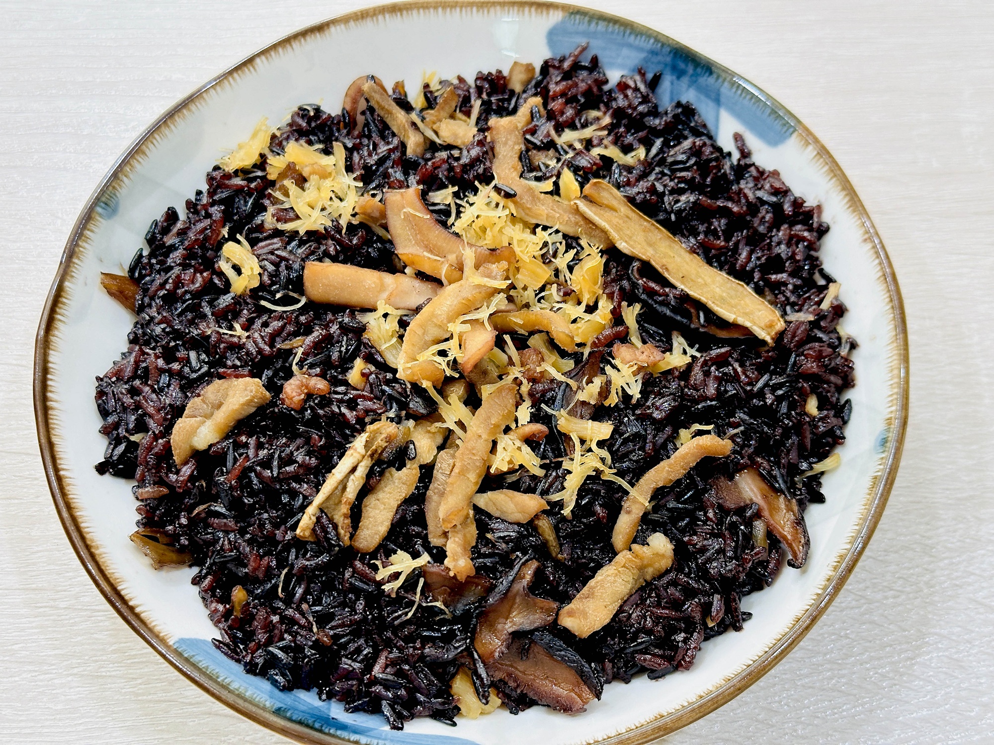 【冊子年菜推薦】年菜宅配開箱實錄｜免備料快速上桌的藏冊珍饌，讓除夕圍爐輕鬆又有面子